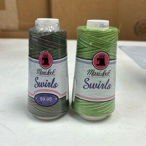 Maxi-lock 2 pack of Serger Thread (5513)